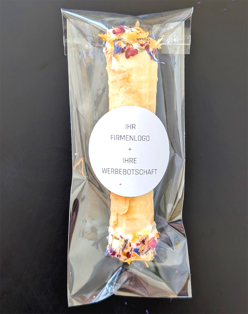 waffelröllchen als glückskeks mit wunschtext