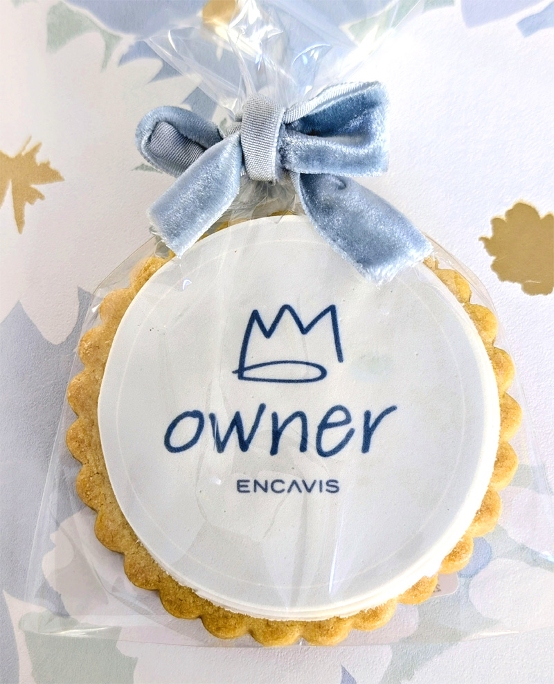 logokekse encavis mit wellenrand