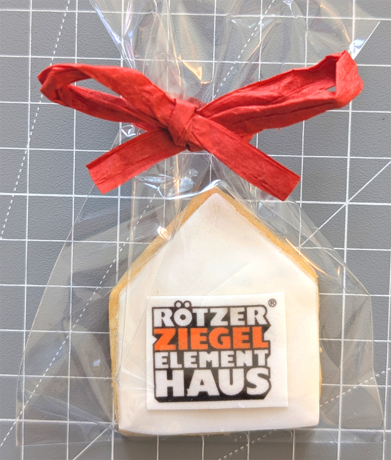 handgemachte Kekse Motiv Haus mit Firmenlogo